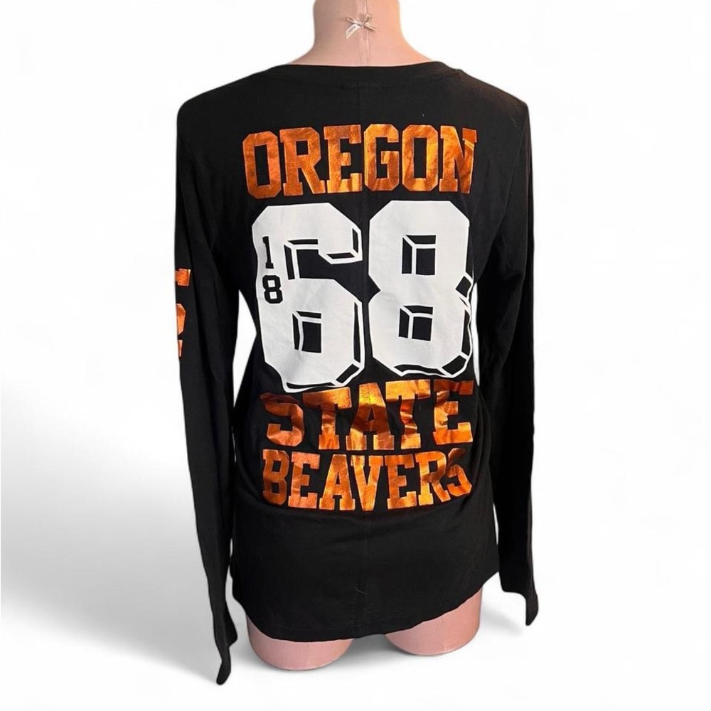 Victoria’s Secret Pink Oregon Beavers long sleeve